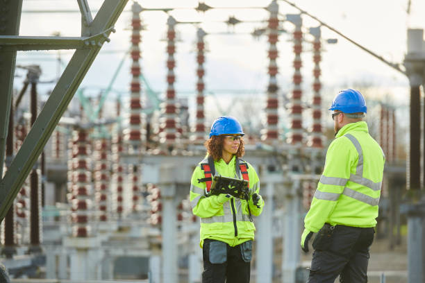 Best Emergency Electrical Repair  in Oxford, MI